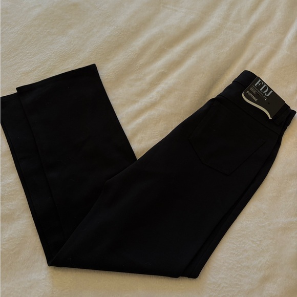 NWT black straight leg pants - Picture 2 of 4